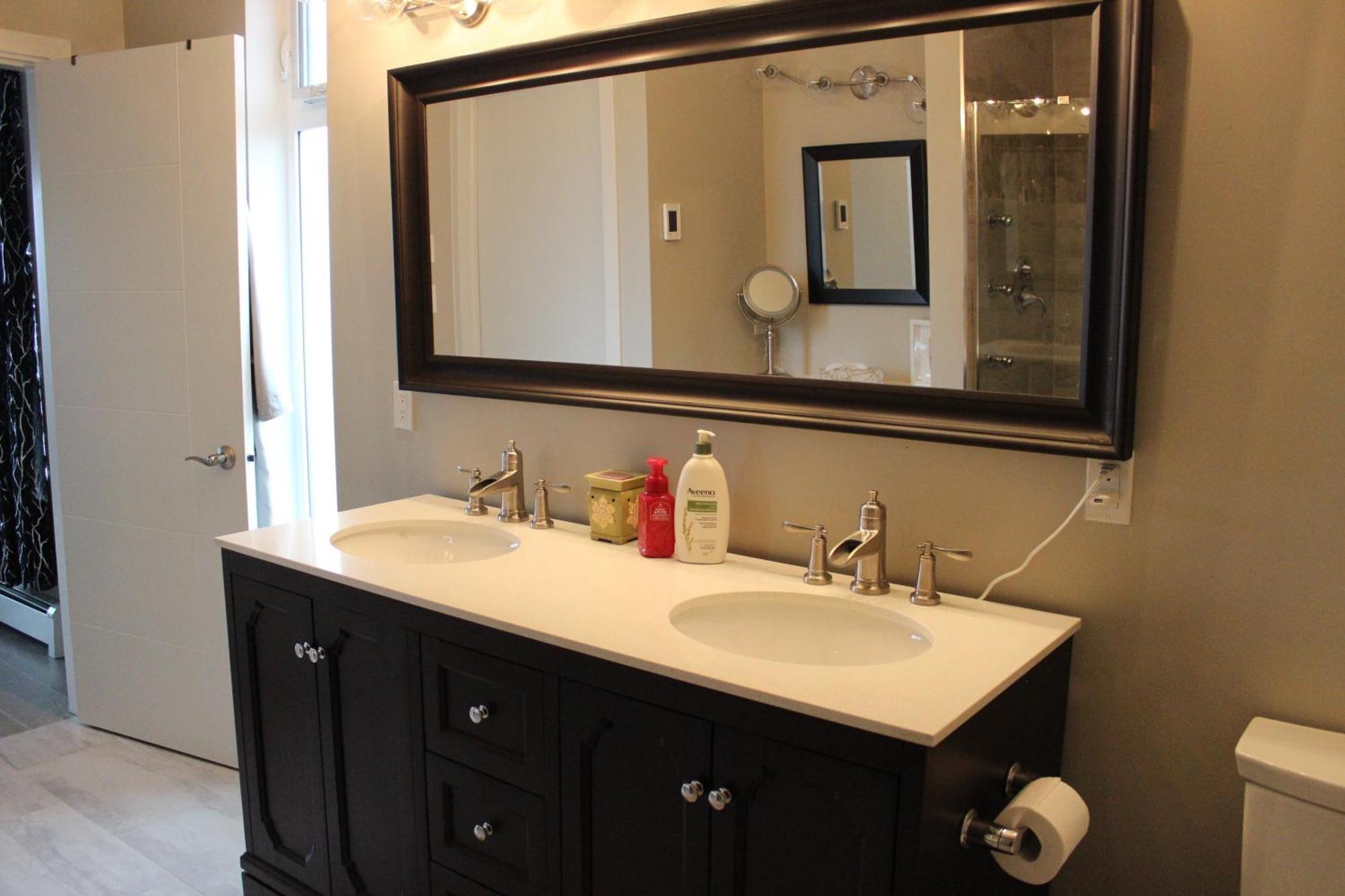 Edgewater Chemainus Apartment Luaran gambar