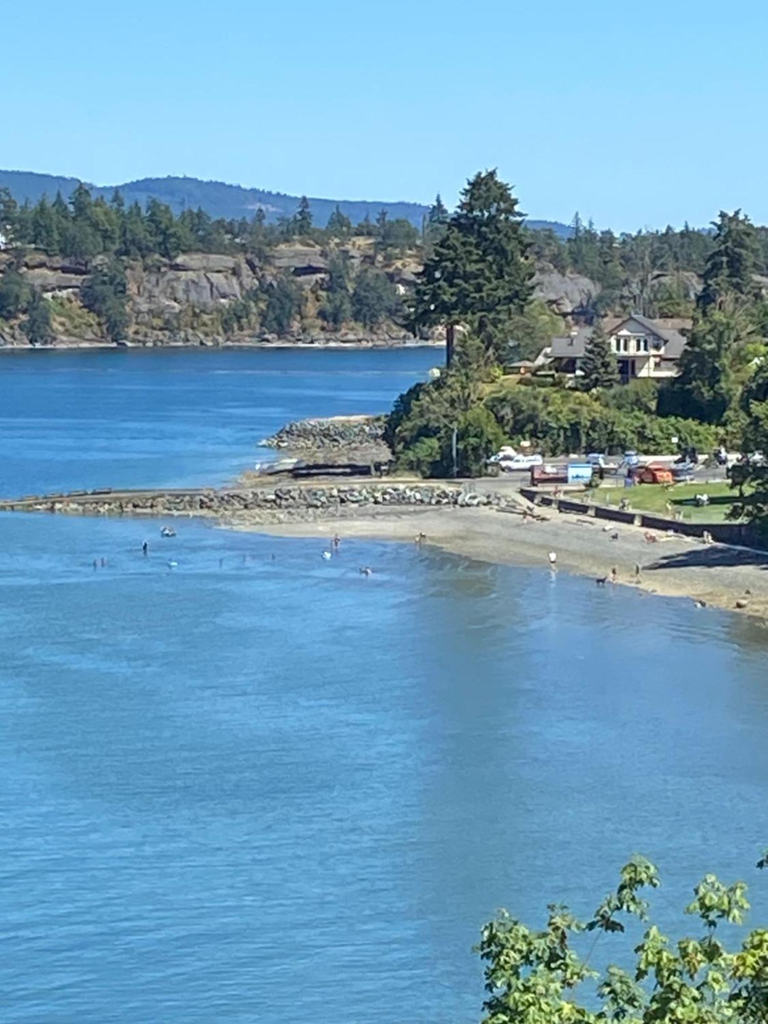 Edgewater Chemainus Apartment Luaran gambar